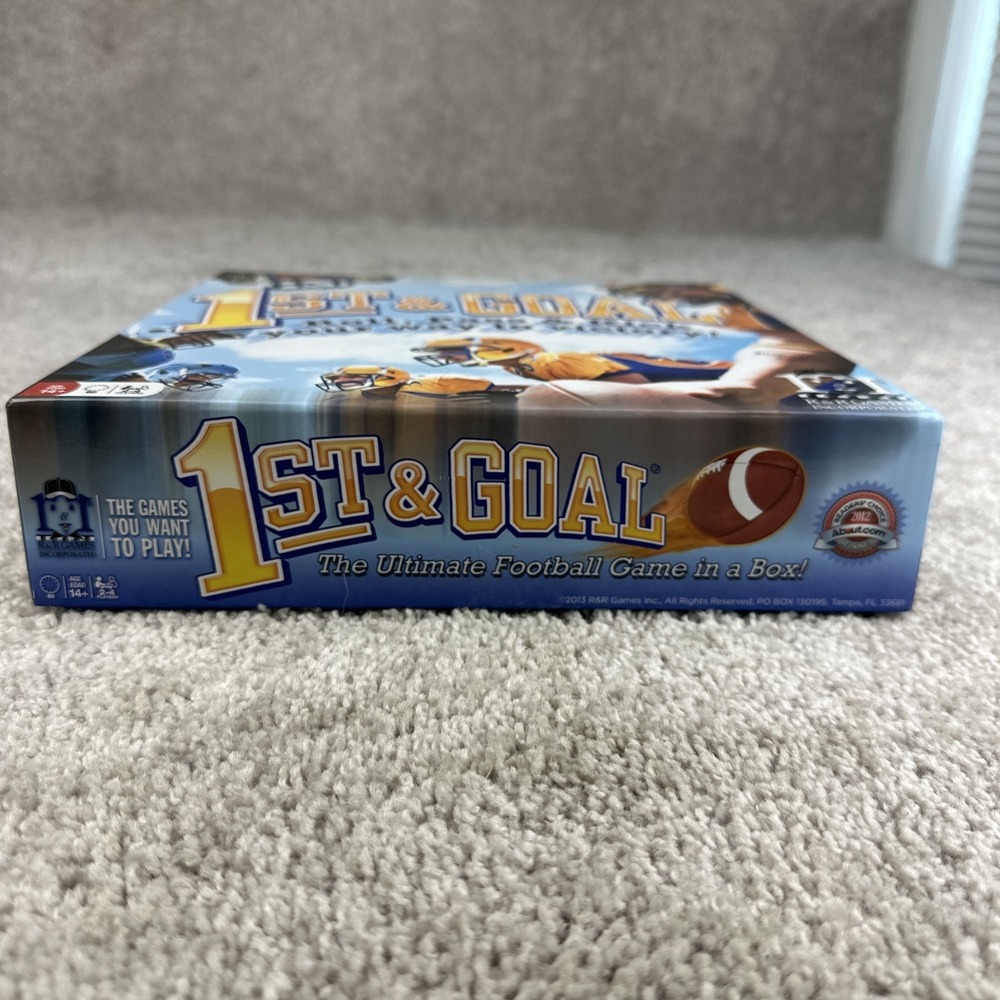 1st & Goal Football Board Game R&R Games 2013 Complete Dice & Card Strategy Game - Picture 2 of 6